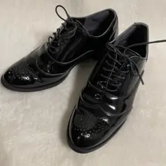 ビューティーアンドユースUNITED ARROWS エナメルドレスシューズ 36のサムネイル