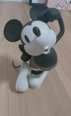 白黒ミッキー