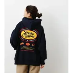 ロデオクラウンズ オーバルロゴ パーカー