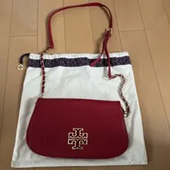 お値下げしました！トリバーチ　ショルダーバッグ　レッド