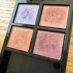 ADDICTION TOKYO ザアイシャドウパレット 011