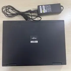 Fujitsu Lifebook FMV ノートPC 本体　FMV-E8260