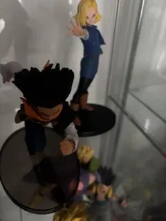 ドラゴンボール 人造人間17号 18号 フィギュアセット　bwfcのサムネイル