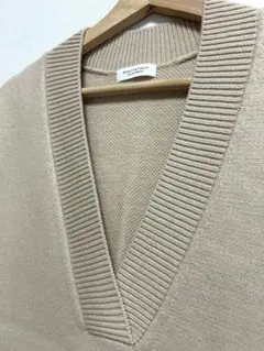 BEAUTY&YOUTH ベージュ Vネック ニットベスト