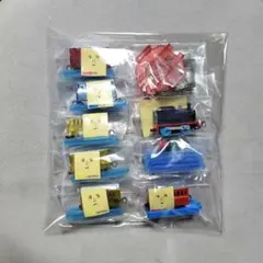 【新品】トーマス　ガチャガチャ　９個セット　まとめ売り　ラメ　キラキラ