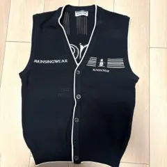 美品Munsingwear ベスト ニット ブラックS1024番のサムネイル