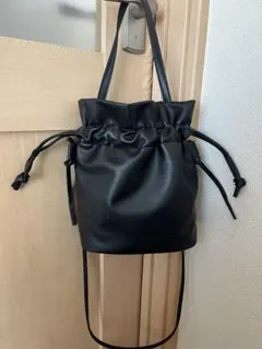 新品☆H e l m☆2way巾着ショルダーバッグ☆GU☆UNIQLO☆ZARAのサムネイル