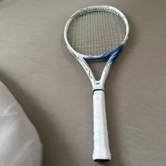 YONEX S-FIT Grace 105 硬式テニスラケット　美品　激安のサムネイル
