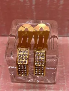 スクエア金色イヤリング　ゴールドキラキララインストーン　ヴィンテージ