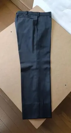 ユニクロ　ウールブレンドノータックパンツ　76 　 ダークグレー