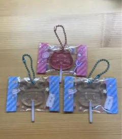 ちいかわ　キャンディチャームズグミ　ちいかわ　古本屋×2