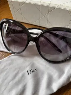 Dior ブラック グロッシー1 サングラス