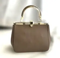 ☆nouer ショルダーバッグ☆ 新品未使用　ヤマダヤ