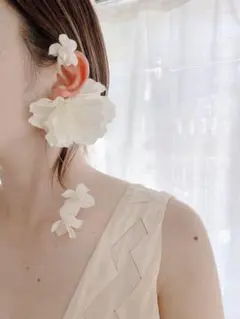 mois モワEar hook《Hana KAZARI》