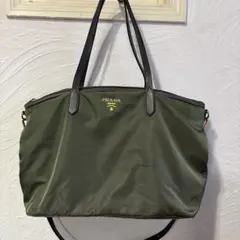 PRADA ナイロントートバッグ　プラダ　マザーズバッグ　斜めがけゴールド金具