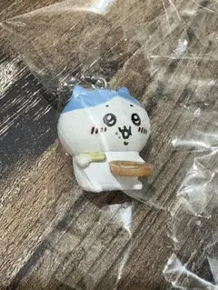 ガチャ　ちいかわ　たべものいっぱいマスコット2 ハチワレ　やきそば