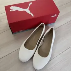 PUMA フラットシューズ ホワイト 23cm