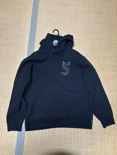 2026年最新】supreme sロゴ パーカー ツノの人気アイテム - メルカリ
