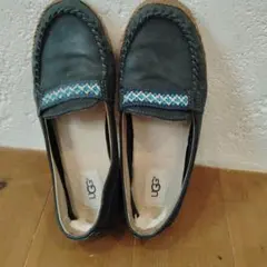 UGG モカシン スリッポン ネイビー