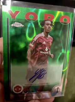 Topps Chrome Leny Yoro 直筆サインカード 37/99
