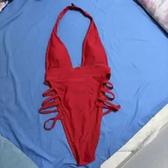 レッド ホルターネック ハイレグワンピース水着 サイドカットアウトのサムネイル