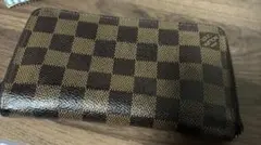 LOUIS VUITTON ルイヴィトン ダミエ ジッピーN60028