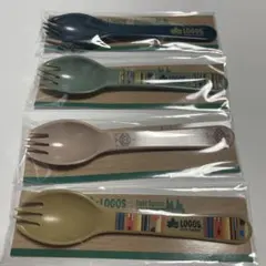 セブンイレブン限定品 ロゴス 先割れスプーン 全4種類のサムネイル