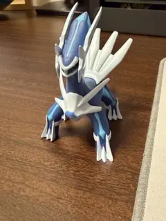 フィギュア　立体ポケモン図鑑　ディアルガ