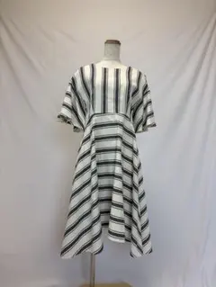 tibi ストライプフレアワンピース