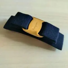 Salvatore Ferragamo ブラックヘアバレッタ　黒　フェラガモ