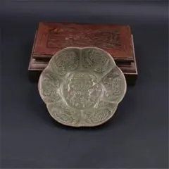 緑色の陶器製茶碗 花と鳥の彫刻 - メルカリ