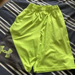 Under Armour バスケットボールパンツ 蛍光イエロー