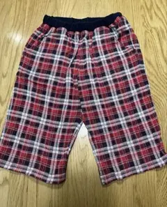 familiar 赤と青ネイビーのチェック柄ハーフパンツ