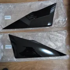 プリウス Cピラー 50系 62505-47012 62506-4701 リア - メルカリ
