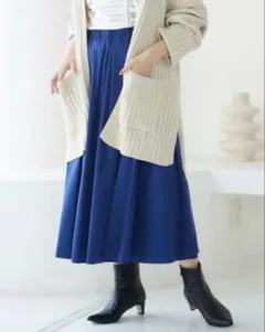 【新品タグ付】le.coeur blanc リバーシブルタフタギャザースカートのサムネイル