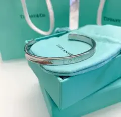 Tiffany & Co. シルバーオープンバングル