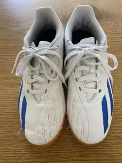 adidasフットサルシューズ 22cm