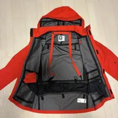 GORE-TEX スノーボードウェア ジャケット レッドのサムネイル