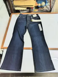 ユニクロ ナチュラルフィットブーツカットジーンズ 胴囲73.5cm★セ5271のサムネイル