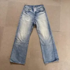 AURALEE：SELVEDGE FADED HEAVY DENIM PANTSのサムネイル