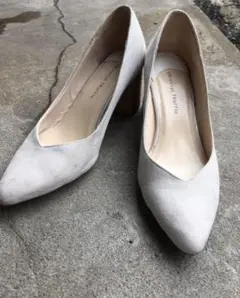 ハイヒール スエードパンプス　夏