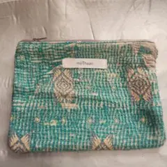 miilThaaii 刺繍入りカンタ布製ポーチ