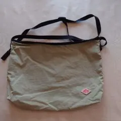 【美品】ダントン　ナイロンサコッシュ　ショルダーバッグ