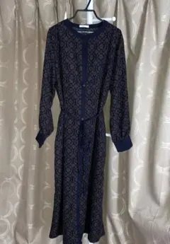 Honeys GLACIER 総柄ワンピース　ネイビーxブラウン　M