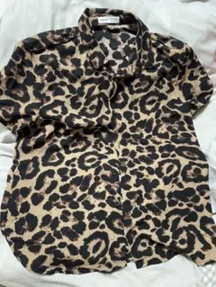 ヒョウ柄 半袖シャツ　新品
