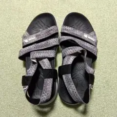 moz スポーツサンダル グレー系