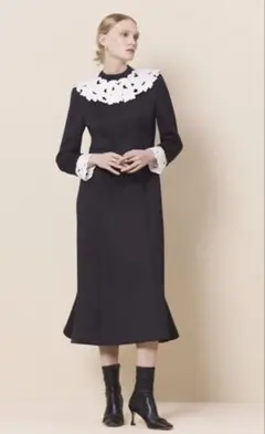 セルフォード レース衿マーメイドワンピース