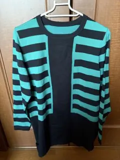 NINE ブラック＆ターコイズ ストライプ トップス