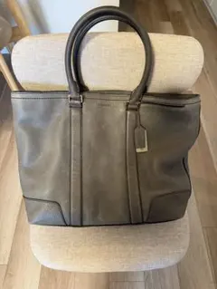 COACH グレー レザー トートバッグ