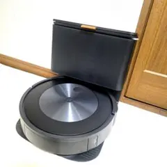 983【動作品】IROBOT ルンバ J7＋本体 ベース ロボット掃除機 983【動作品】IROBOT ルンバ J7＋本体 ベース ロボット掃除機 - メルカリ